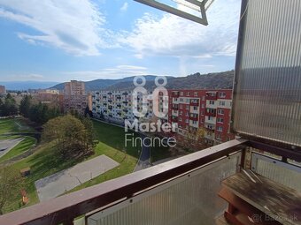 4 izb. byt s balkónom, 100m2 Partizánske - 14