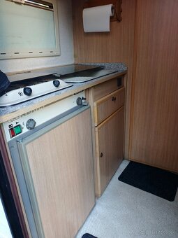 AUTOKARAVAN PEUGEOT J5 2.5D ADRIATIK 550 - 14