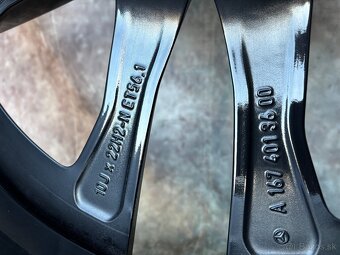 Zánovní orig. Alu kola AMG Mercedes-Benz GLE R22 - 14