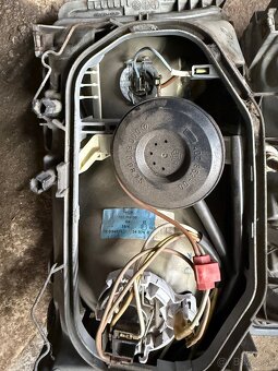 Predné svetlá mercedes w201 190d - 14