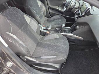 Peugeot 2008 1.2 PureTech Style - 14