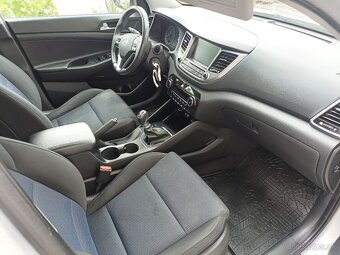 Hyundai Tucson 2.0crdi 100kw 4x4 - 14