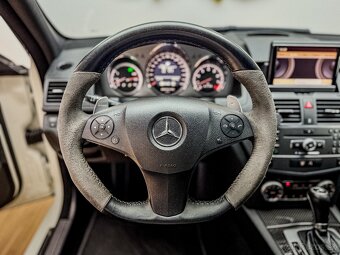 Mercedes-Benz C trieda Sedan Mercedes-AMG 63 - 14
