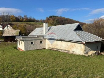 Na predaj rodinný dom / chata v tichej časti Banskej Štiavni - 14