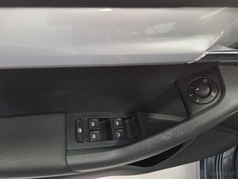 ŠKODA OCTAVIA COMBI 1.6 TDI 4X4 - 14