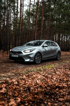 Kia Ceed Hatchback, 1.5L, 118kW, 2022 - 14