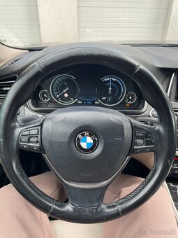 BMW 520d xDrive (2015) - 14
