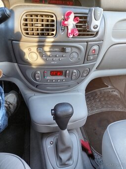 Renault Scenic - 14