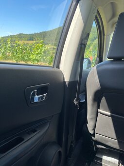 Nissan Qashqai TEKNA 4x4 automat - 14