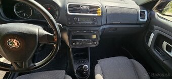 Škoda Fabia 2 1.6 16V sport - 14