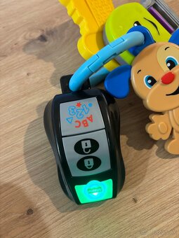 Fisher Price hrací stolík a kľúče - 14