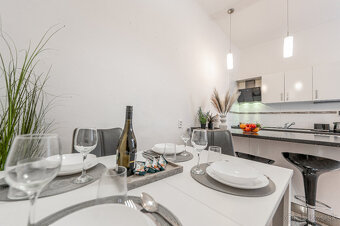 Staromestský 3-izb. byt. Puškinova, 82 m2, centrum Košic - 14