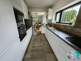 Novostavba rodinného domu na prenájom, zariadený, pozemok 11 - 14