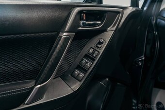 Subaru Forester 2.0i-L Comfort CVT - 14