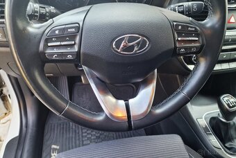 Hyundai i30 1.6CRDi Style Facelift SR 1majiteľ V záruke Top - 14