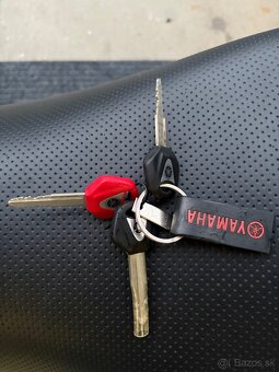 Yamaha XJ6 Diversion F - 14