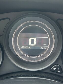 Citroën C4 1,6 benzín - 14