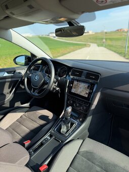 Volkswagen Golf 1.6 TDI DSG - 14