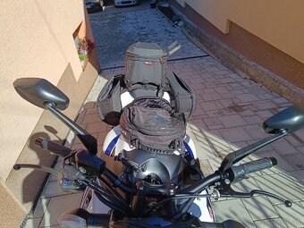 Suzuki gsxs 1000 - 14