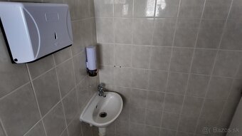 3-izbový nebytový priestor - vhodné na bývanie, Športová ul. - 14