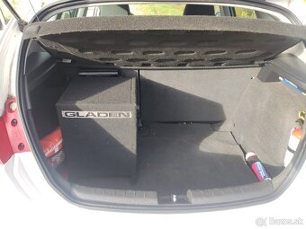 Seat Leon 1.6 TDI rv:2011 - 14