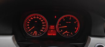 Predám BMW e91 330xd Touring - 14