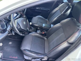 Alfa Romeo Giulietta 1.4 T 120 (benzín, 88 kW) - 14