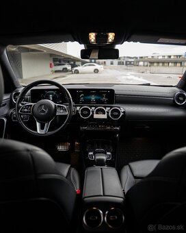 Mercedes-Benz CLA180 Shooting Brake - 14