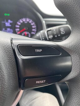 KIA RIO - 14