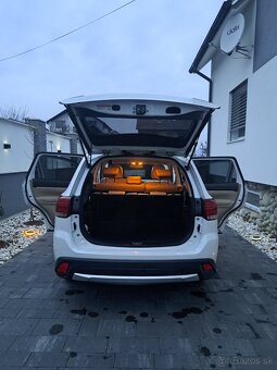 Mitsubishi Outlander 2.2 DI-D, r. 2016, 4x4 - 14