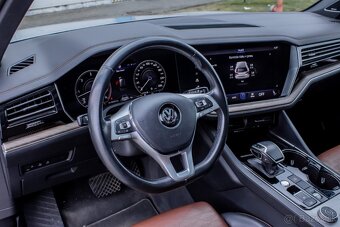 Volkswagen Touareg 3.0 V6 TDI SCR 286k R-Line 4-Motion - 14