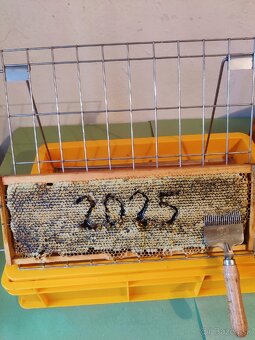 Domáci včelí med z Turčianskej záhradky - 14