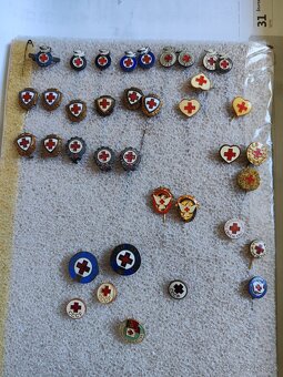 Odznaky rôzny motiv - 14