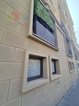 Na prenájom 1-izbový byt s balkónom, 27 m², Hollého, voľný o - 14