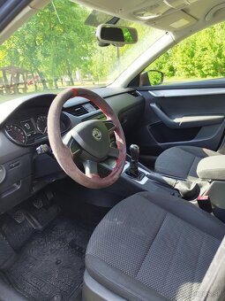 Škoda Octavia 1.6 TDI Ambition - 14