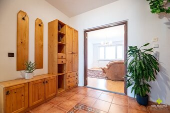 Pekný trojizbový byt Prievidza s lodžiou ul. Dúbravská - 14