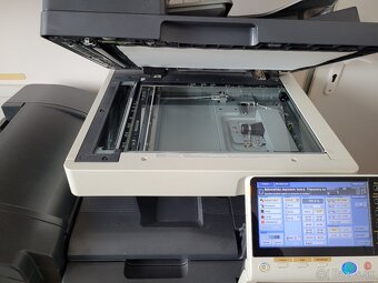 Konica Minolta bizhub C364e s finisherom nadiely - 14