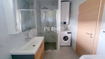 BÝVAJ PRVÝ v 4i RD, ZÁHRADKA (400 m2), 2X PARKING, Lúčna uli - 14