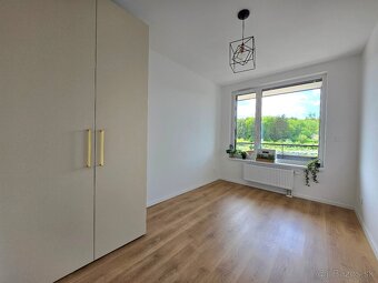 3+KK byt, NOVOSTAVBA, 74,3 m2 + lodžia + parking, zariadený - 14