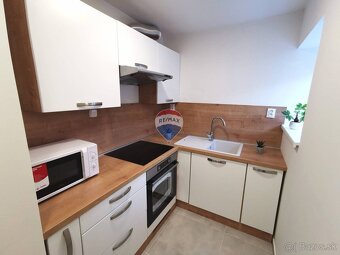 Na prenájom zrekonštruovaný 1,5 izbový byt, 40m2, ul. Šoltés - 14