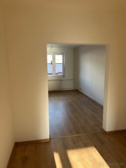 Na prenájom  novo prerobený 3-izbový byt na Mazorníku - 14