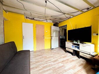 Exkluzívne, Rodinný dom, pozemok 1922 m2, Veľké Rovné - REZE - 14