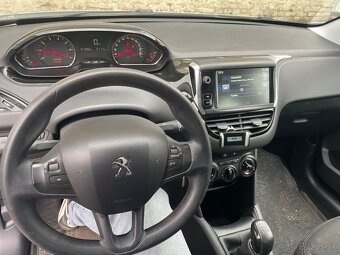 Peugeot 208 1.0i, r.2015, klima - 14