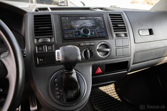 Volkswagen Caravelle 2.5 TDI 128kW (2007). - 14