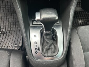 Volkswagen Golf 1.4 TSI 160k Highline DSG - 14