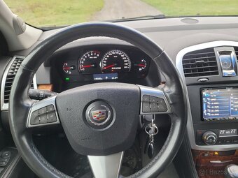 Cadillac SRX 3.6 V6 A/T Facelift - 14