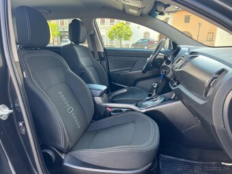 Kia Sportage 2.0 CRDI 100kw 4x4 AWD Automat - 14