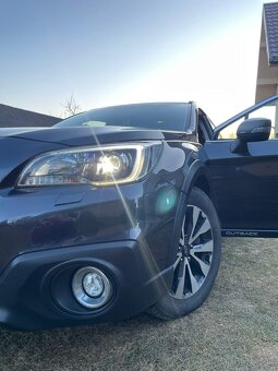 Subaru Legacy kombi Outback 2.5i Limited 4x4 CVT aut - 14