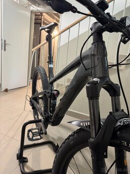 Predám horsky celoodpruzeny bicykel značka Trek top fuel 5 - 14