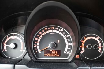 Kia Ceed 1.6 CRDi VRT - 14